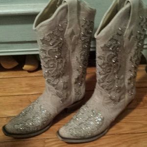 Corral boots brand new